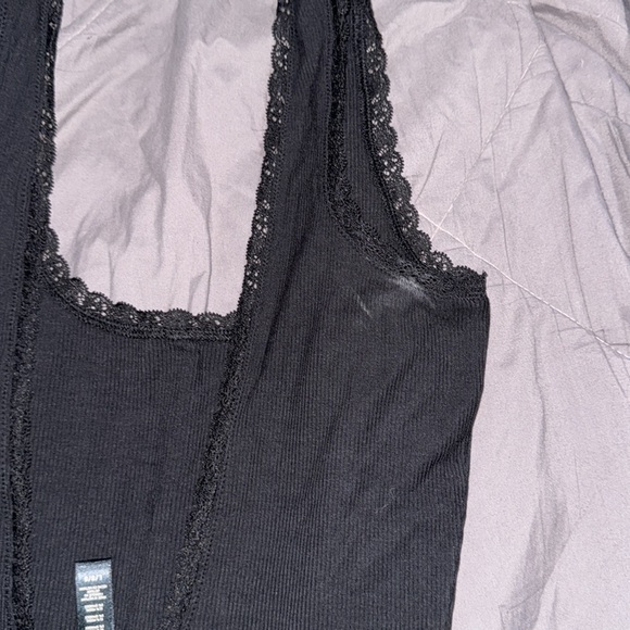 SKIMS Black Soft Lounge Lace Scoop Neck Maxi Dress - Picture 6 of 12